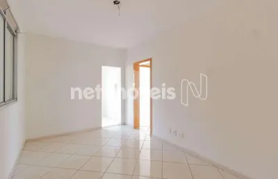 Apartamento com 2 quartos à venda na Rua Vinte, Arvoredo 2ª Seção, Contagem