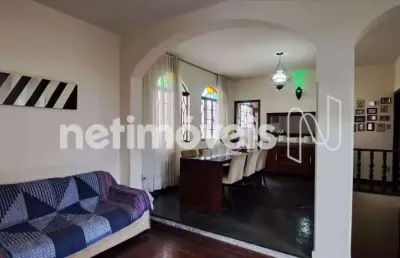 Casa com 3 quartos à venda na Rua Conceição Maia, Santa Amélia, Belo Horizonte