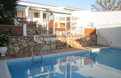 Casa com 3 quartos à venda na Avenida do Contorno, Floresta, Belo Horizonte