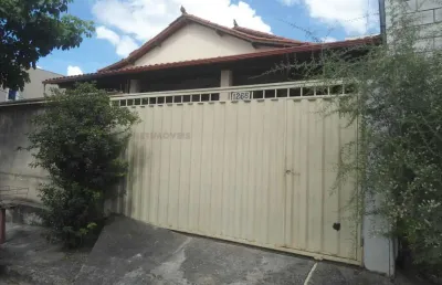 Casa com 3 quartos à venda na Rua Geraldo Teixeira da Costa, São Benedito, Santa Luzia