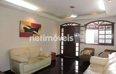 Casa com 3 quartos à venda na Rua Wilson Soares Fernandes, Planalto, Belo Horizonte