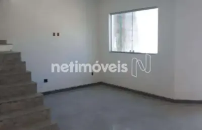 Casa com 3 quartos à venda na Rua Açucena, Parque Xangri-Lá, Contagem