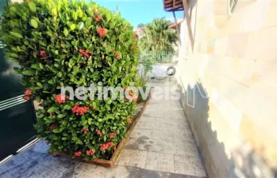 Casa com 3 quartos à venda na Rua Jequiriçá, Concórdia, Belo Horizonte