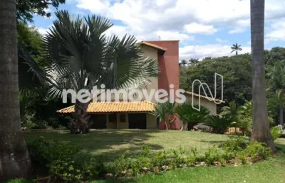 Casa com 4 quartos à venda na Rua Alfredo Ceschiatti, Condomínio Serra dos Bandeirantes, Mário Campos