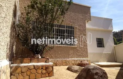 Casa com 3 quartos à venda no Centro, Sabará 