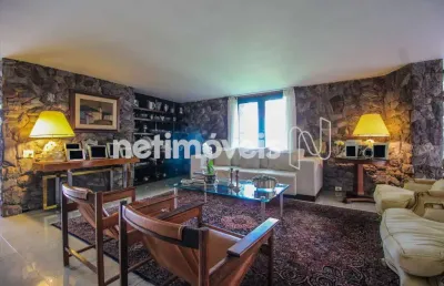 Casa com 5 quartos à venda na Rua Henrique Cabral, São Luiz, Belo Horizonte