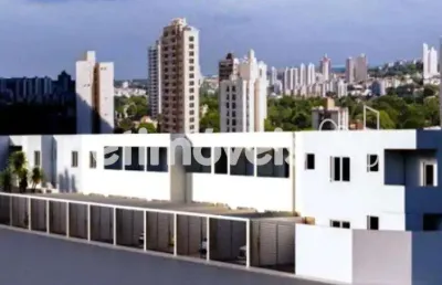 Casa com 3 quartos à venda na Rua Carmem, Rio Branco, Belo Horizonte