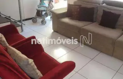Casa com 3 quartos à venda na Rua Camocim, Parque Xangri-Lá, Contagem