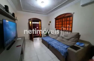 Casa com 3 quartos à venda na Rua Lutécia, São Salvador, Belo Horizonte