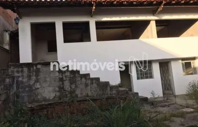 Casa com 3 quartos à venda na Rua Canavieiras, Jardim Laguna, Contagem