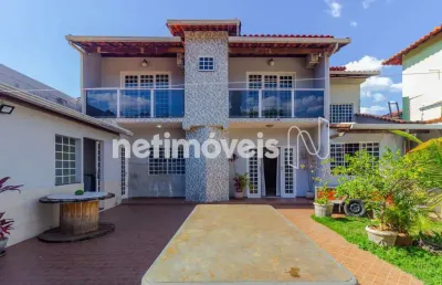 Casa com 3 quartos à venda na Rua Judith Alves Pereira, Planalto, Belo Horizonte