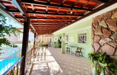 Casa com 3 quartos à venda na Rua Botão de Rosa, Etelvina Carneiro, Belo Horizonte