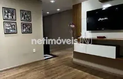 Casa com 3 quartos à venda na Rua Castro Alves, Serrano, Belo Horizonte
