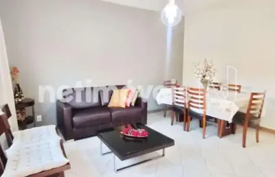 Casa com 4 quartos à venda na Rua II, Arvoredo, Contagem