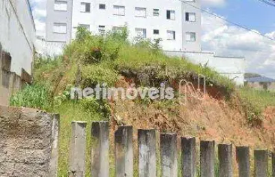 Terreno comercial à venda na Rua Paulista, Fernão Dias, Belo Horizonte