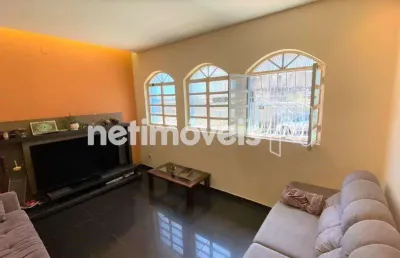 Casa com 3 quartos à venda na Rua Maracajá, Bom Jesus, Belo Horizonte