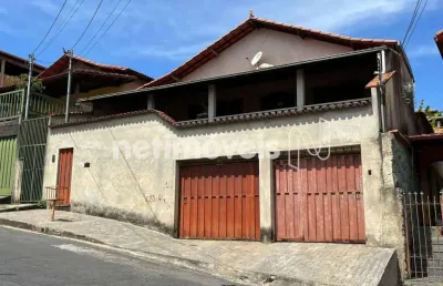 Casa com 3 quartos à venda na Rua Zarife De Oliveira Dias, Novo Progresso, Contagem