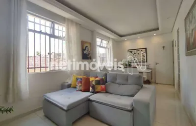 Apartamento com 2 quartos à venda na Rua Hélium, Nova Floresta, Belo Horizonte