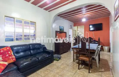 Casa com 3 quartos à venda na Rua Teresina, Bom Jesus, Belo Horizonte