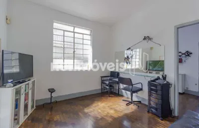 Casa com 2 quartos à venda na Rua Marechal Deodoro, Floresta, Belo Horizonte