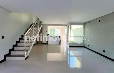 Casa com 3 quartos à venda na Rua Ápio Cardoso da Paixão, Ouro Preto, Belo Horizonte