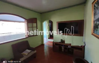 Casa com 2 quartos à venda na Rua dos Violoncelos, Conjunto Califórnia, Belo Horizonte