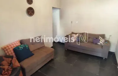 Casa com 3 quartos à venda na Rua Igaraúnas, Floramar, Belo Horizonte