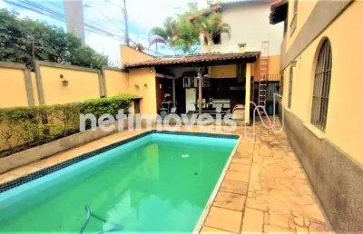Casa com 5 quartos à venda na Rua Cândido Naves, Ouro Preto, Belo Horizonte