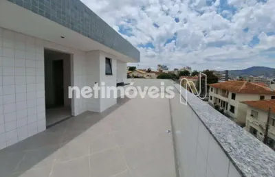 Cobertura com 3 quartos à venda na Rua Bicas, Sagrada Família, Belo Horizonte