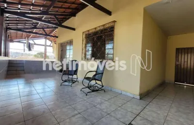 Casa com 3 quartos à venda na Rua Mafra, Novo Glória, Belo Horizonte