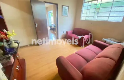 Casa com 6 quartos à venda na Rua Campos Gerais, Carlos Prates, Belo Horizonte