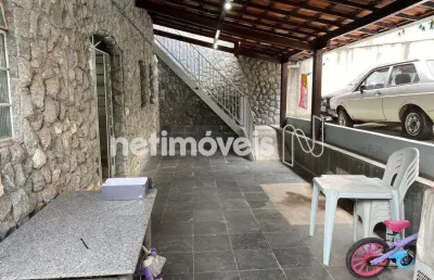Casa com 5 quartos à venda na Rua Catalunha, Santa Terezinha, Belo Horizonte