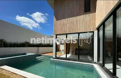 Casa em condomínio fechado com 5 quartos à venda na Rua Januária, Zona Rural, Vespasiano