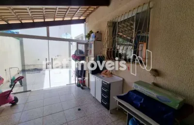 Apartamento com 2 quartos à venda na Rua dos Jatobás, Novo Horizonte, Sabará