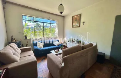 Casa com 3 quartos à venda na Rua Rio Casca, Carlos Prates, Belo Horizonte