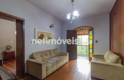 Casa com 3 quartos à venda na Rua Vicente Castano, Santa Cruz, Belo Horizonte