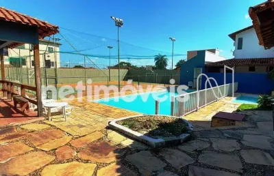 Casa em condomínio fechado com 4 quartos à venda na Santa Amélia, Belo Horizonte 