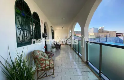 Casa com 3 quartos à venda na Rua Seara, Coqueiros, Belo Horizonte