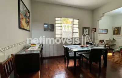 Casa com 4 quartos à venda na Rua Tiradentes, Industrial, Contagem