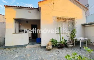 Casa com 3 quartos à venda na Rua Santa Bárbara, Sagrada Família, Belo Horizonte
