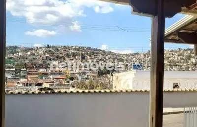 Casa com 3 quartos à venda na Rua Regina Costa Peixoto, Letícia, Belo Horizonte