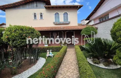 Casa com 4 quartos à venda na Rua Capitão Leonídio Soares, Planalto, Belo Horizonte