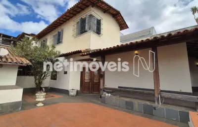 Casa à venda na Rua Desembargador Mello Júnior, São Bento, Belo Horizonte