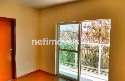 Apartamento com 3 quartos à venda na Rua E, São Jorge, Barbacena