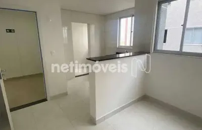 Apartamento com 2 quartos à venda na Alameda dos Cisnes, Cabral, Contagem
