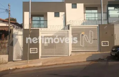 Casa com 3 quartos à venda na Rua Desembargador Arthur Albino, Floramar, Belo Horizonte