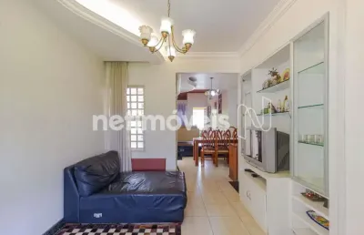 Casa em condomínio fechado com 4 quartos à venda na Rua Jair Gomes Bastos, Paquetá, Belo Horizonte