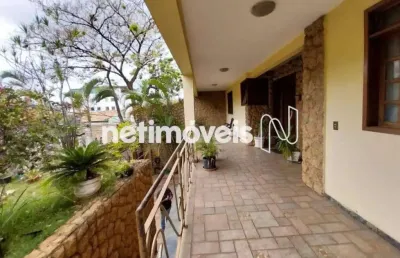 Casa com 5 quartos à venda na Rua Castelo Elvas, Castelo, Belo Horizonte