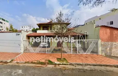 Casa com 4 quartos à venda na Rua Pedro Moreira de Abreu, Ouro Preto, Belo Horizonte
