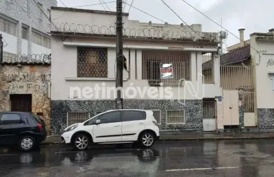 Casa com 4 quartos à venda na Rua Itajubá, Floresta, Belo Horizonte